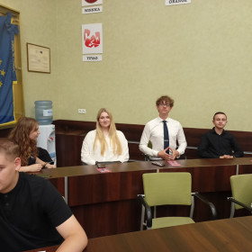 Uczniowie naszej szkoły podczas obrad