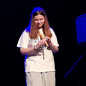 Emanuela odnajduje flet pasterza