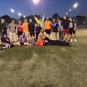 na zdjęciu widać uczestników turnieju piłki nożnej który odbył się Cagliarii