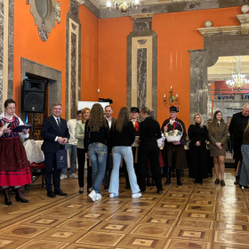 odbieranie nagród  w konkursie