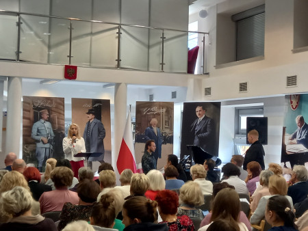 Koncert w Bibliotece Wojewódzkiej 1